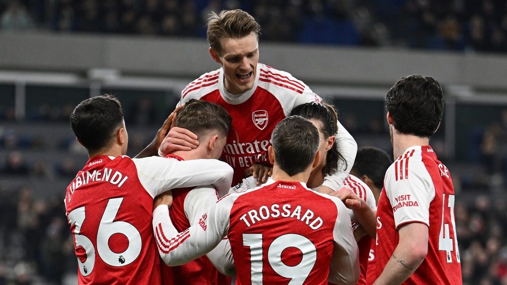 Tứ kết Cúp Liên đoàn Anh, 03h00 ngày 24/12, Arsenal - Crystal Palace: Dẫn đầu chưa chắc đã hay! - Ảnh 1.