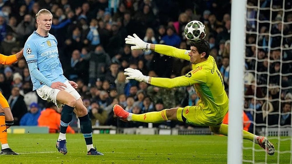 Real Madrid thua ngược Man City ngay tại Bernabeu, Xabi Alonso có thể bị sa thải ngay hôm nay - Ảnh 1.