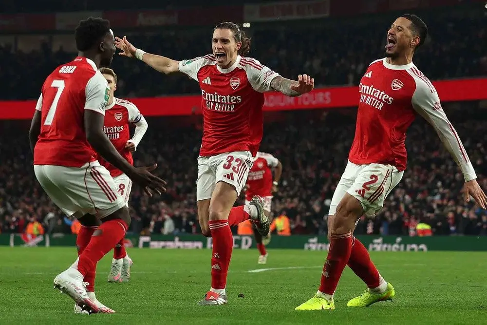 Cuộc đua Arsenal - Man City: Hàng công yếu kém dễ khiến Arsenal trả giá - Ảnh 1.