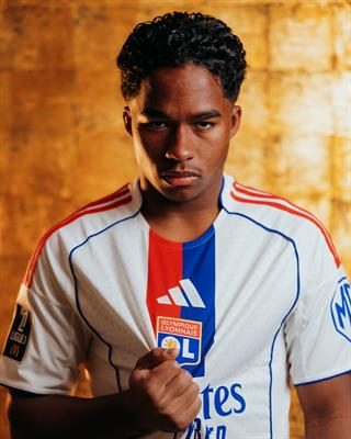 Lyon chính thức mượn thành công Endrick từ Real Madrid 1