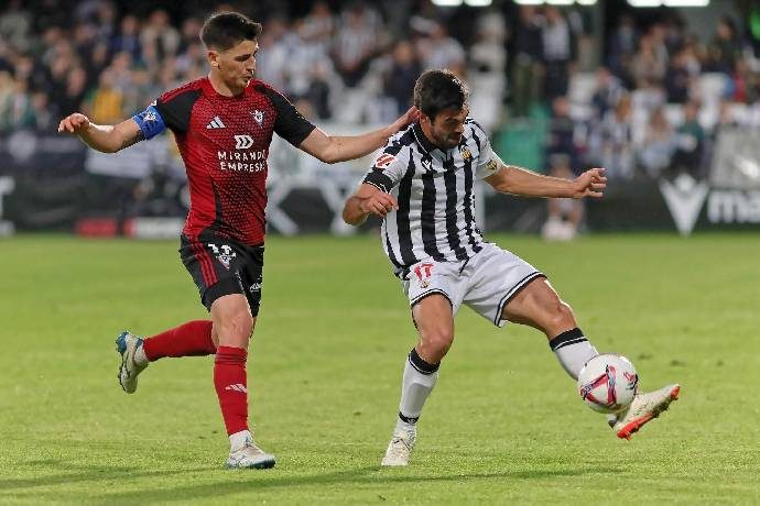 Nhận định, soi kèo Castellon vs Mirandes, 2h30 ngày 16/12: Áp đảo