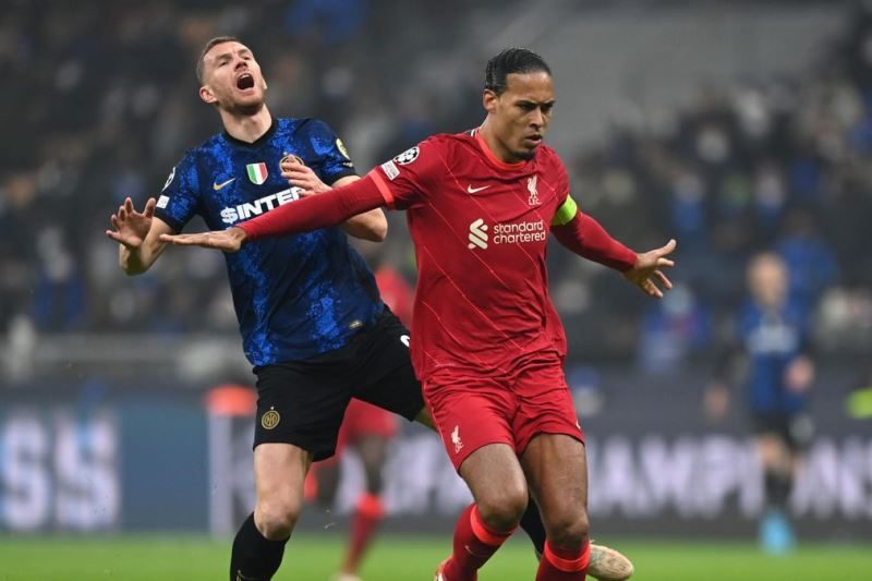 nhan-dinh-soi-keo-inter-milan-vs-liverpool-03h00-ngay-10-12-tiep-da-hung-phan_108333-1 Nhận định, Soi kèo Inter Milan vs Liverpool 03h00 ngày 10/12: Tiếp đà hưng phấn - Ảnh 1