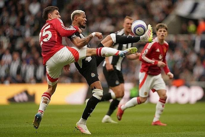 Nhận định, soi kèo MU vs Newcastle, 3h00 ngày 27/12: Cơ hội phục thù Nhận định, soi kèo MU vs Newcastle, 3h00 ngày 27/12: Cơ hội phục thù