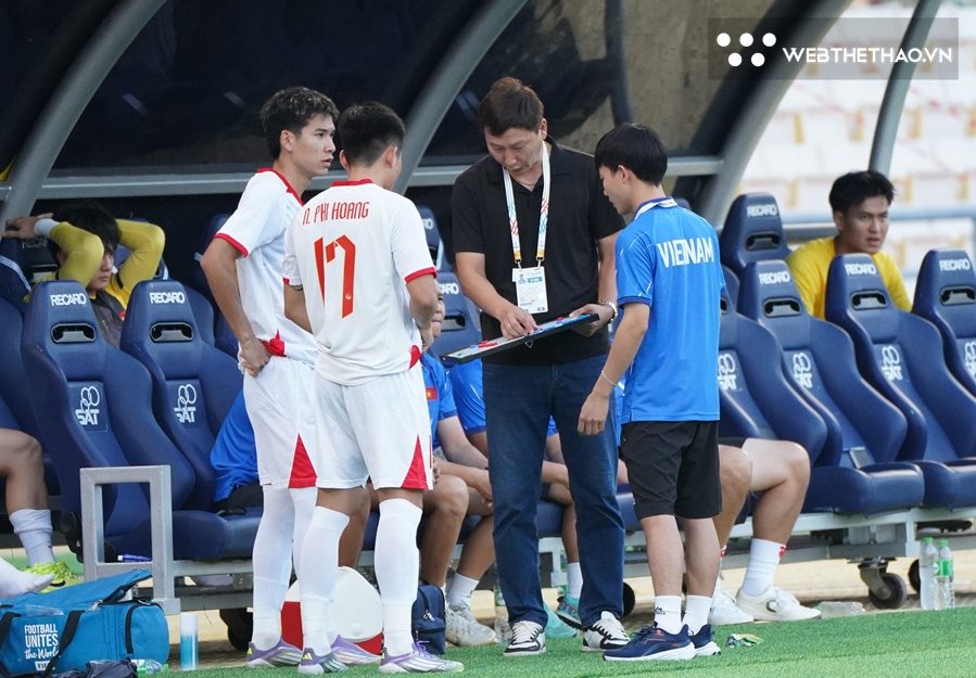 u22-nghien-cuu-malaysia-1