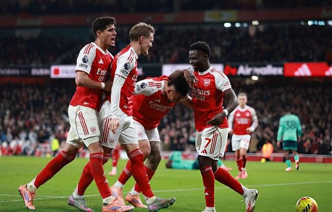 Unai Emery tin Arsenal là ứng viên hàng đầu cho danh hiệu EPL 1