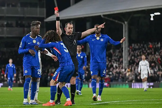 Rạng sáng 8/1 (giờ Hà Nội), Chelsea tiếp tục lún sâu vào khủng hoảng khi để thua 1-2 trước Fulham ngay tại Stamford Bridge trong khuôn khổ vòng 21 Premier League.