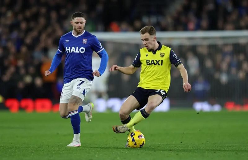 nhan-dinh-soi-keo-milton-keynes-dons-vs-oxford-united-0h30-ngay-10-1-hon-nhau-o-dang-cap_113669-1 Nhận định, Soi kèo Milton Keynes Dons vs Oxford United 0h30 ngày 10/1: Hơn nhau ở đẳng cấp - Ảnh 1