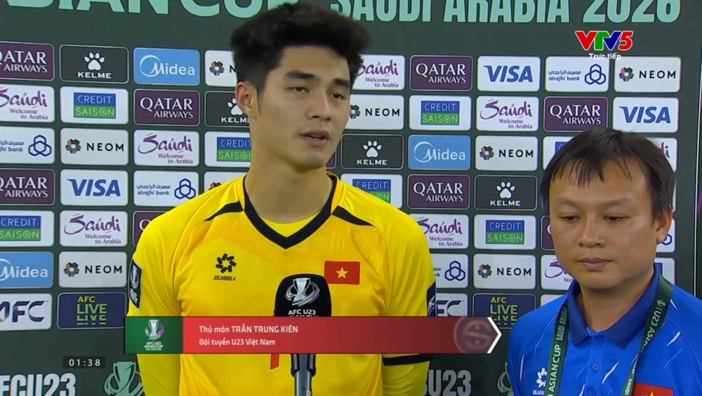 'Người nhện' Trần Trung Kiên: Tấm khiên thép trong khung gỗ U23 Việt Nam, điểm tựa cho chiến thắng - Ảnh 3. Trung Kiên