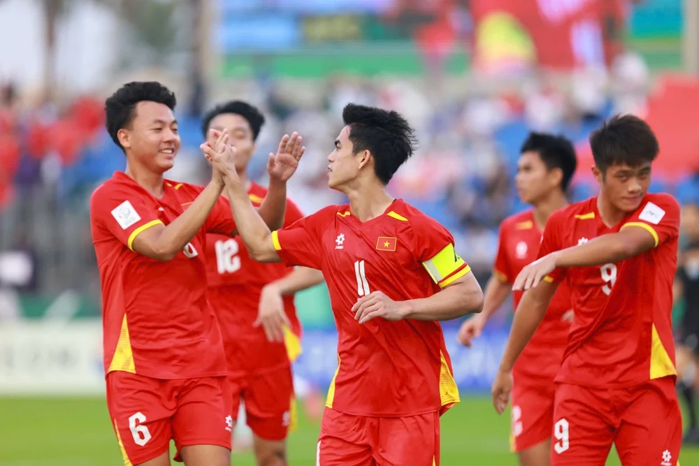 U23 Việt Nam đánh bại U23 Kyrgyzstan 2-1 ở vòng bảng U23 Châu Á 2026 nhờ thể lực bền bỉ