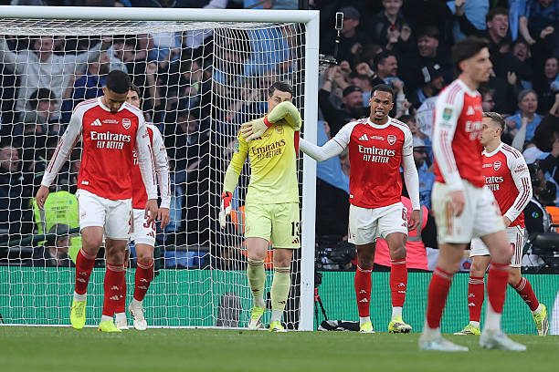 Arsenal gặp vấn đề nhân sự nghiêm trọng đúng vào giai đoạn then chốt của mùa giải khi nhiều cầu thủ không thể tập trung ĐTQG đợt này.