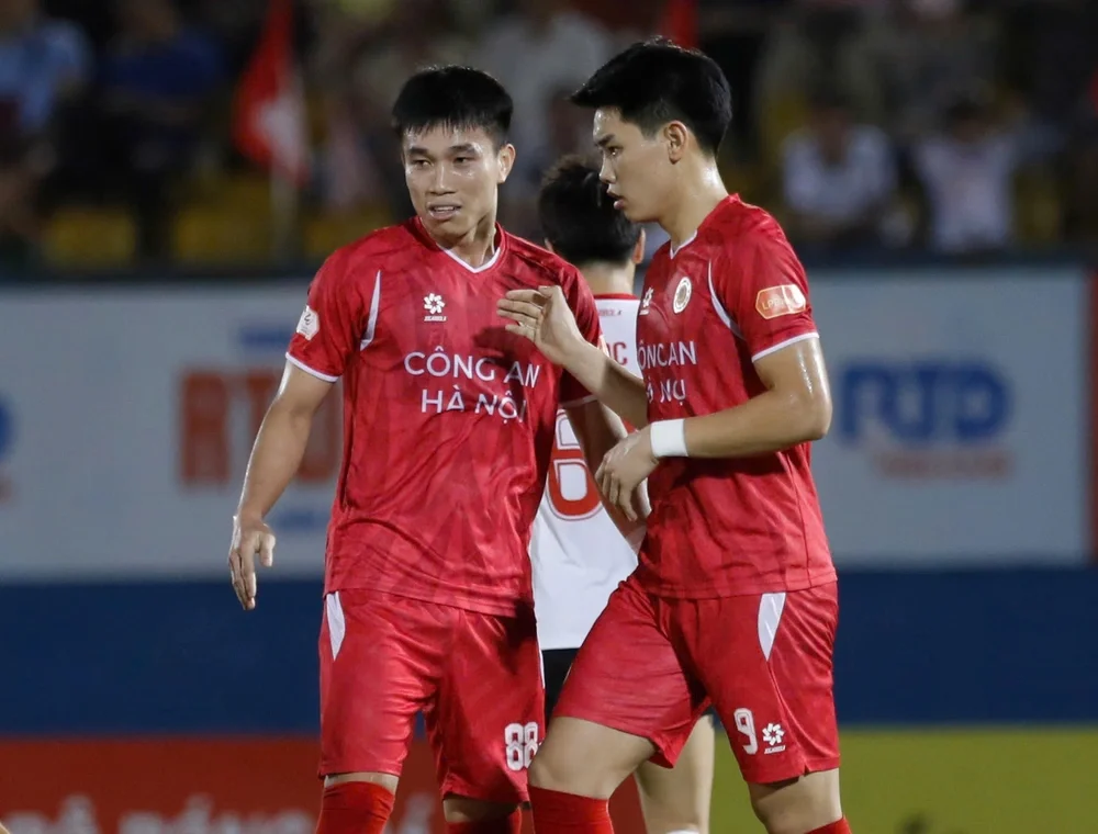 CLB CAHN nhiều khả năng đại diện cho bóng đá Việt Nam dự AFC Champions League Elite 2026/27.Ảnh: Tuấn Phạm