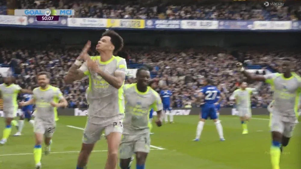 O'Reilly ăn mừng bàn mở tỷ số