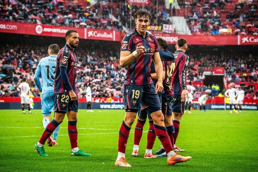Siêu máy tính dự đoán Levante vs Sevilla, 00h00 ngày 24/4 - Ảnh 6