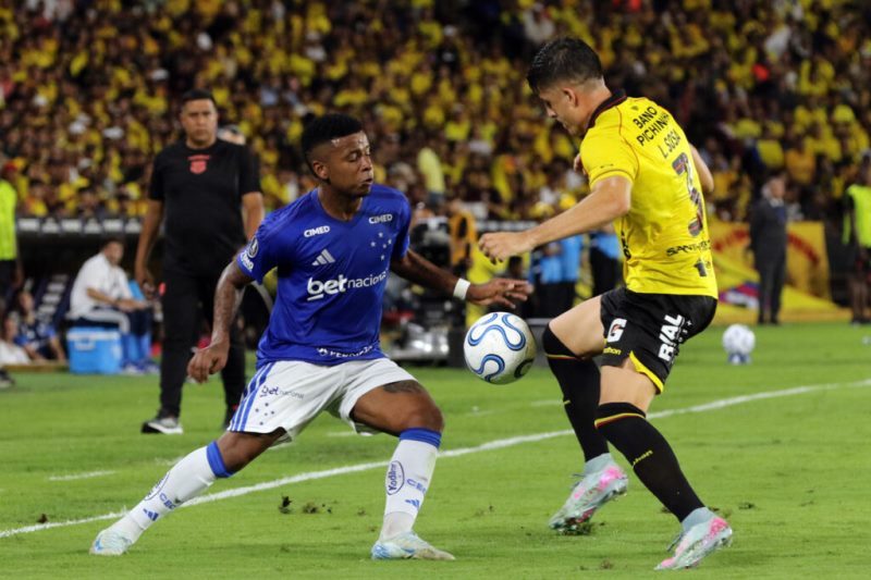 nhan-dinh-soi-keo-cruzeiro-vs-barcelona-sc-07h30-ngay-29-05-quyen-tu-quyet_139287-1 Nhận định, Soi kèo Cruzeiro vs Barcelona SC 07h30 ngày 29/05: Quyền tự quyết - Ảnh 1