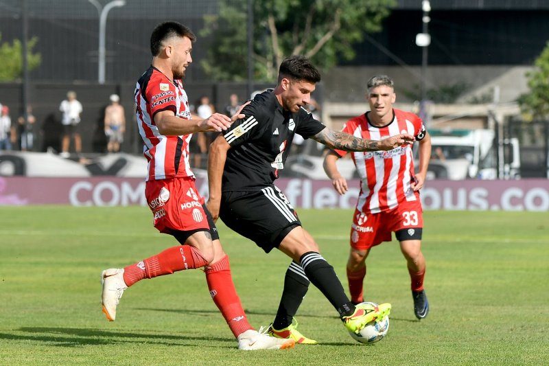 nhan-dinh-soi-keo-river-plate-vs-blooming-07h30-ngay-28-05-cua-duoi-dang-tin_139239-1 Nhận định, Soi kèo River Plate vs Blooming 07h30 ngày 28/05: Cửa dưới đáng tin - Ảnh 1