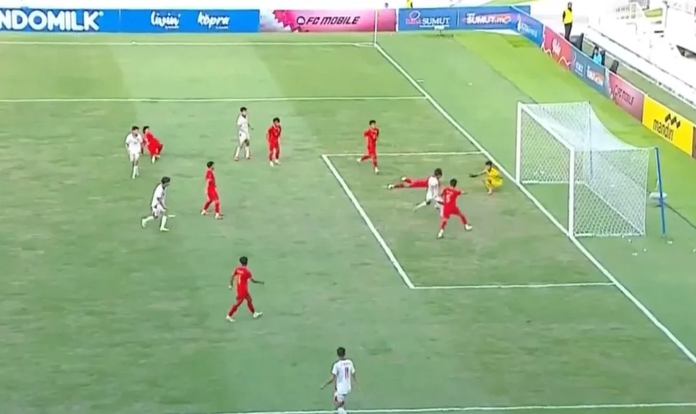 TRỰC TIẾP bóng đá Việt Nam vs Myanmar (5-0, hiệp 2): Thiên Phú ghi bàn - Ảnh 4.