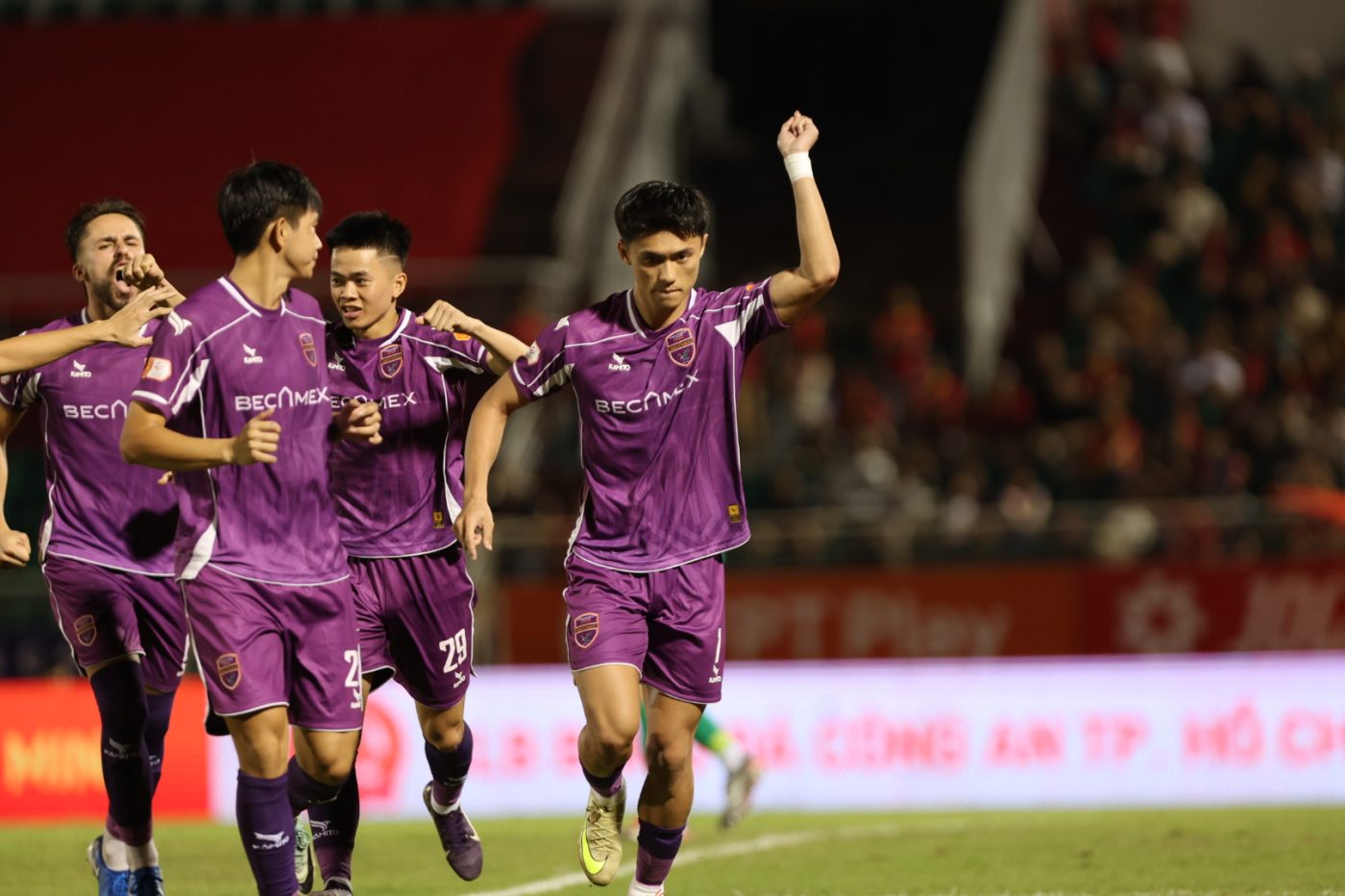 Chỉ số phụ nghiệt ngã có thể định đoạt cuộc đua trụ hạng VLeague 2