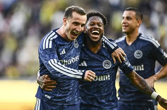 Nhận định bóng đá Fenerbahce vs Gornik Zabrze, 1h00 ngày 22/07: Áp đảo toàn diện