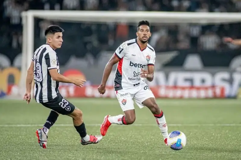 Nhận định, Soi kèo Botafogo vs Vitoria 05h30 ngày 24/07: Kỳ phùng địch thủ - Ảnh 1