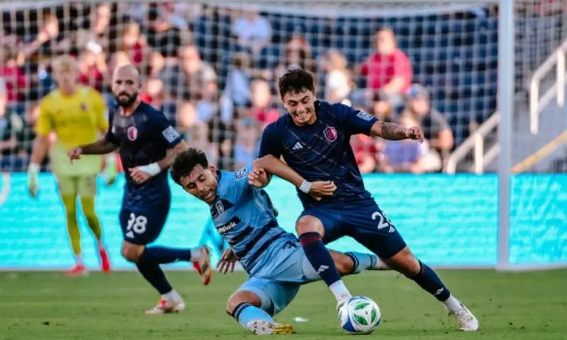 Nhận định, Soi kèo Saint Louis vs Sporting Kansas 7h30 ngày 17/7: Mưa gôn một chiều - Ảnh 1