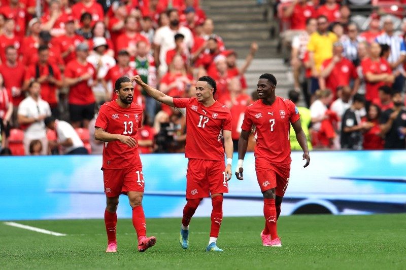 nhan-dinh-soi-keo-thuy-si-vs-algeria-10h00-ngay-03-07-keo-nhau-vao-hiep-phu_141957-1 Nhận định, Soi kèo Thụy Sĩ vs Algeria 10h00 ngày 03/07: Kéo nhau vào hiệp phụ - Ảnh 1