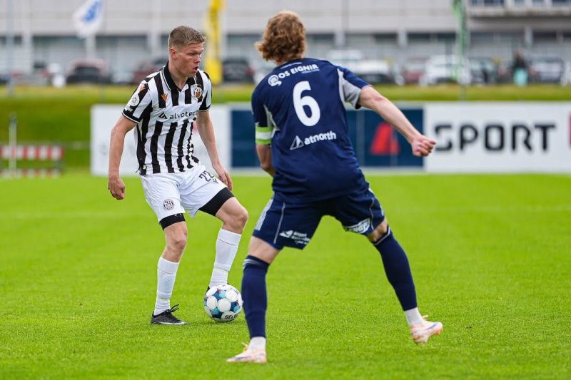 nhan-dinh-soi-keo-vikingur-reykjavik-vs-keflavik-03h00-ngay-25-07-giu-vung-ngoi-dau_144006-1 Nhận định, Soi kèo Vikingur Reykjavik vs Keflavik 03h00 ngày 25/07: Giữ vững ngôi đầu - Ảnh 1
