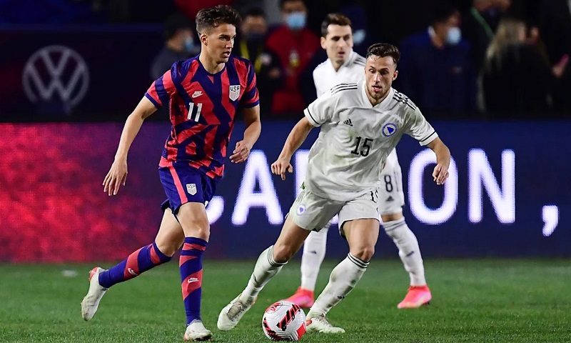 soi-keo-the-phat-my-vs-bosnia-herzegovina-7h00-ngay-2-7_141863-1 Soi kèo thẻ phạt Mỹ vs Bosnia-Herzegovina, 7h00 ngày 2/7 - Ảnh 1
