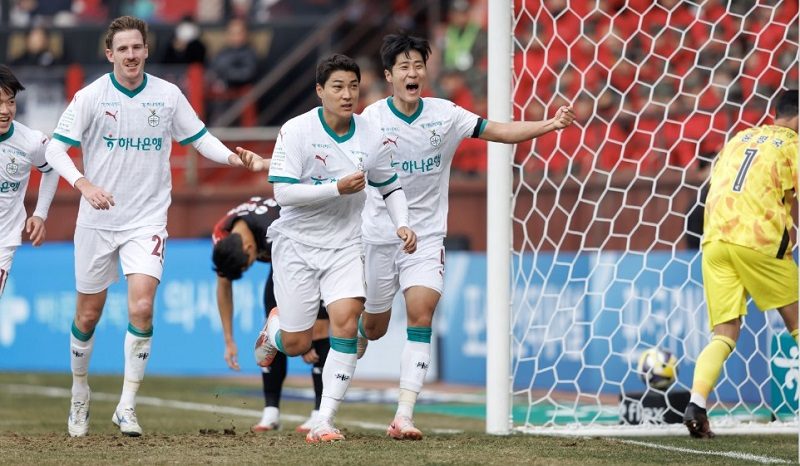 nhan-dinh-soi-keo-anyang-vs-daejeon-18h00-ngay-08-08-cang-thang-cao-do_146047-1 Nhận định, Soi kèo Anyang vs Daejeon 18h00 ngày 08/08: Căng thẳng cao độ - Ảnh 3